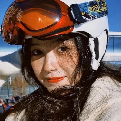 从一个老男人的脑中出来